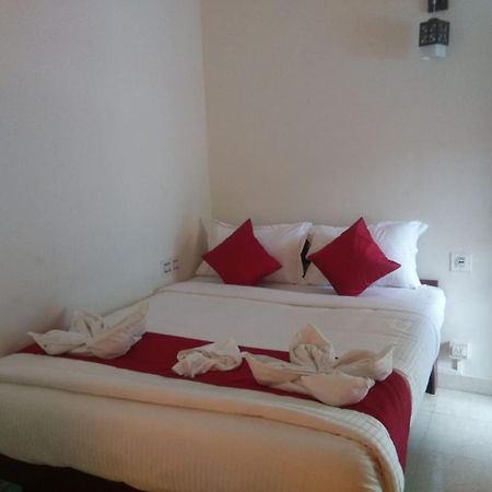 Holly Hock Bed & Breakfast Munnar Ngoại thất bức ảnh